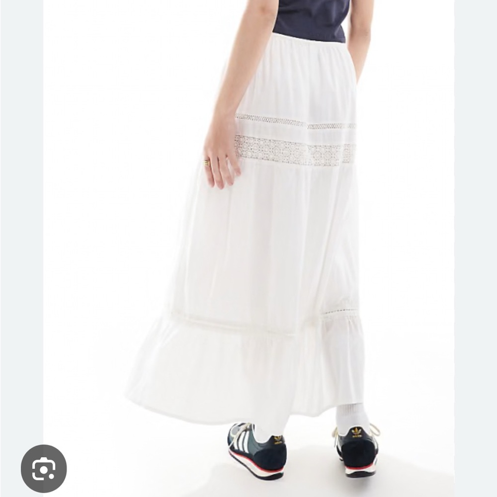 🤍 Hollister White Maxi Skirt with Lace Trim | XS